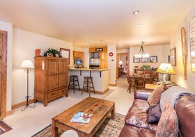 Cimarron Lodge