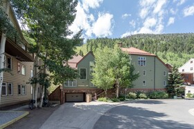 Etta Place by ResortQuest