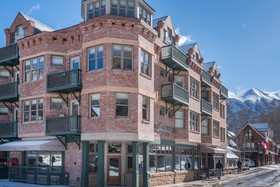 Hotel Columbia by Alpine Lodging Telluride
