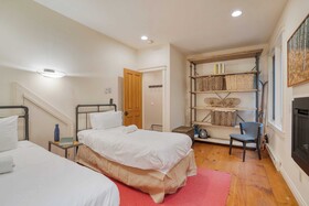 Manitou Riverhouse