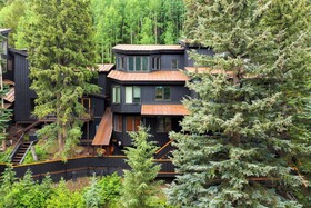Manitou Riverhouse