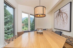 Manitou Riverhouse