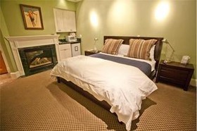 Montana Placer Inn