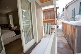 Montana Placer Inn
