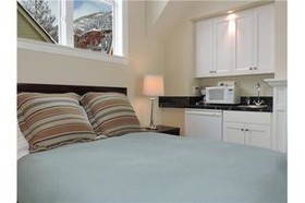 Montana Placer Inn