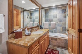 Mountain Lodge at Telluride