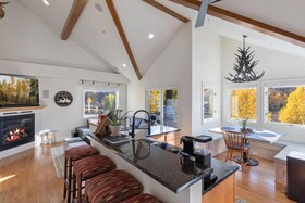 Outlaws at Mountain Village by Telluride Resort Lodging