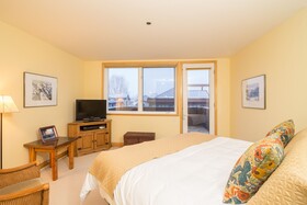 The Ice House Condominiums