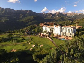 The Peaks Resort & Spa