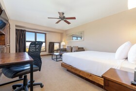 The Peaks Resort & Spa