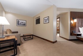 The Peaks Resort & Spa