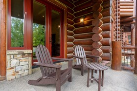 Townhome on the Creek 135 by Avantstay