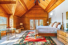Wapiti Mountain Escape