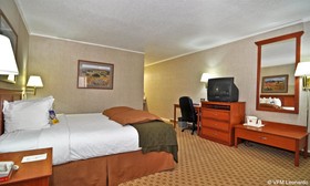 Days Inn & Suites by Wyndham Trinidad