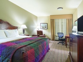 La Quinta Inn & Suites by Wyndham Trinidad