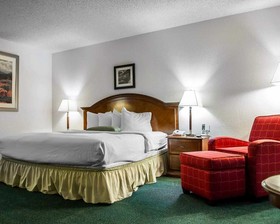 Budget Host Inn