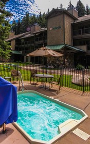 Aspen at Streamside