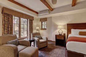 Austria Haus, a Destination by Hyatt