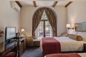 Austria Haus, a Destination by Hyatt