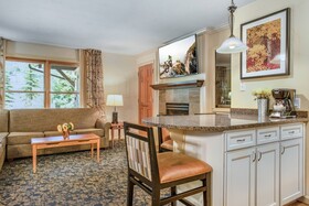 Bluegreen's Streamside at Vail