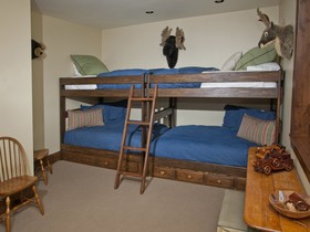 Cascade Village Chalet