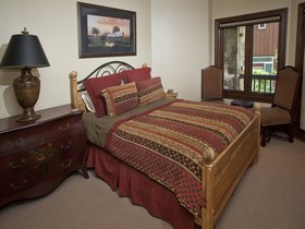 Cascade Village Chalet