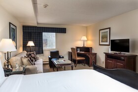 Evergreen Lodge