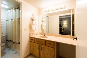 Lifthouse Condominiums