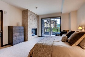 Lion Vail by East West