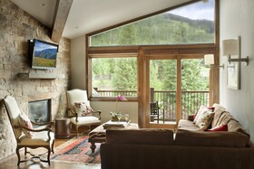 Manor Vail Lodge