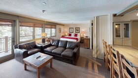 Manor Vail Lodge
