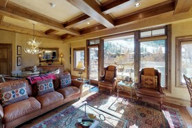 Manor Vail Lodge