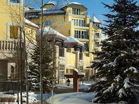 Ritz-Carlton Residences by Legendary Lodging
