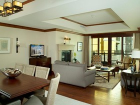 Ritz-Carlton Residences by Legendary Lodging