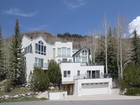 Sandstone Chalet