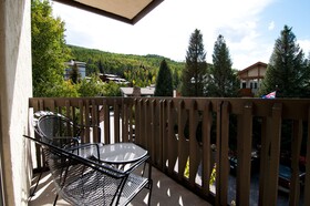 Sitzmark Lodge