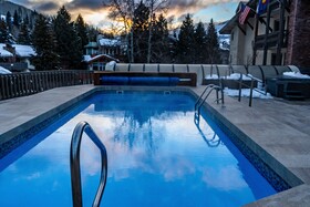 Sitzmark Lodge