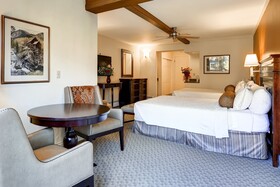 Sitzmark Lodge