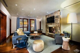 Solaris Residences