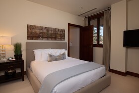 Solaris Residences