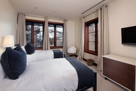 Solaris Residences