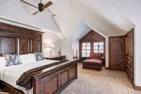 The Lodge at Vail, a RockResort