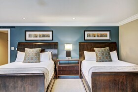 The Lodge at Vail, a RockResort