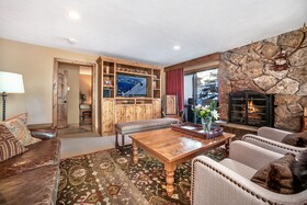 The Lodge at Vail, a RockResort