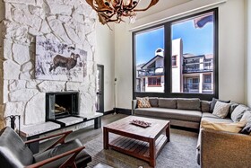 The Lodge at Vail, a RockResort