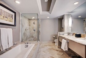 The Lodge at Vail, a RockResort