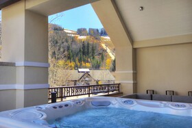 The Lodge at Vail, a RockResort