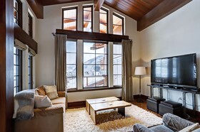 The Lodge at Vail, a RockResort