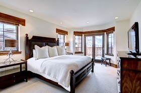 The Lodge at Vail, a RockResort
