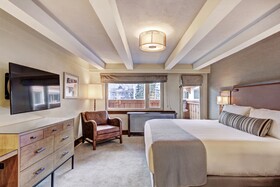 The Lodge at Vail, a RockResort